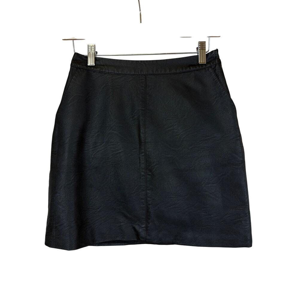 Topshop Black Vegan Leather Side Zip Pocket Mini Skirt Size 2 XS